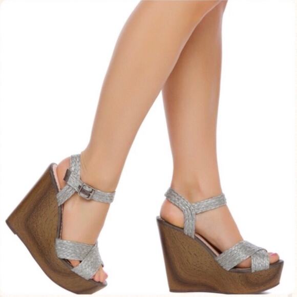 NIB 'Wilma' by Madison for Shoe Dazzle - Gray - 8.5 - Picture 1 of 9